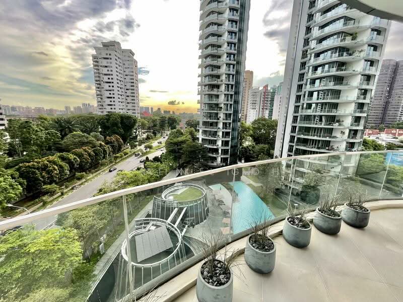 Cliveden at Grange, 100 Grange Road, 3 Bedrooms, 2,153 sqft, Condominium For Sale, by Ken Lim, 500243384 - PropertyGuru.com.sg