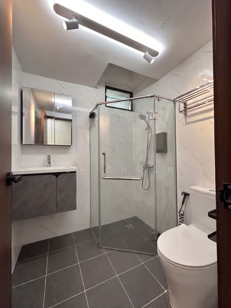 Pinevale, 12 Tampines Street 73, Pasir Ris / Tampines, 3 Bedrooms, 1,389 sqft, Condominium For Sale, by Yosh Choong, 500243385 - Bathroom - PropertyGuru.com.sg