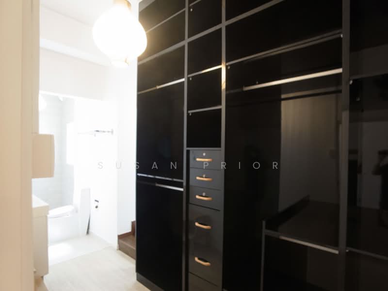 TIONG BAHRU MRT 2 BED, Tiong Bahru Walkup Apartment, 2 Bedrooms, 900 sqft, Walk-up Apartment For Rent, by Susan Prior, 500243386 - Interior - PropertyGuru.com.sg