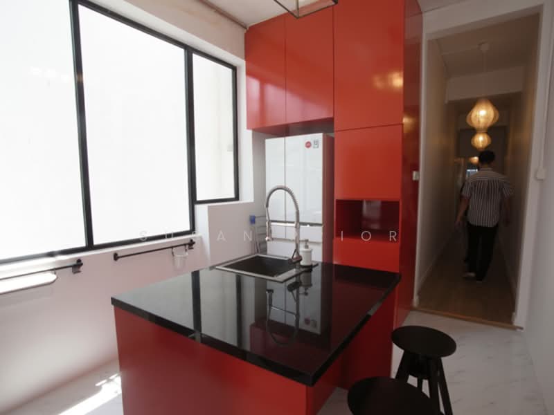 TIONG BAHRU MRT 2 BED, Tiong Bahru Walkup Apartment, 2 Bedrooms, 900 sqft, Walk-up Apartment For Rent, by Susan Prior, 500243386 - Kitchen - PropertyGuru.com.sg