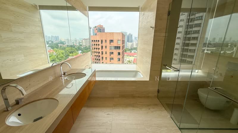 Ardmore II, 2 Ardmore Park, Tanglin / Holland / Bukit Timah, 4 Bedrooms, 2,024 sqft, Condominium For Rent, by Roziana Cindy, 500243398 - Master Bathroom - PropertyGuru.com.sg