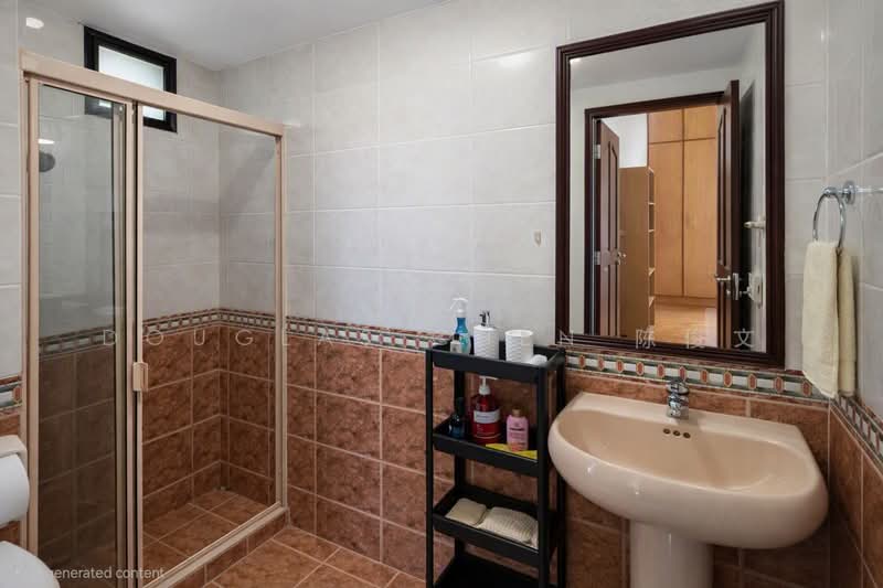 Tanglin Regency, 381 Tanglin Road, 2 Bedrooms, 883 sqft, Condominium For Rent, by Douglas Chen 陈俊文, 500243403 - Bathroom - PropertyGuru.com.sg