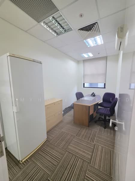 Henderson Building, 221 Henderson Road, Alexandra / Commonwealth, 2,454 sqft, Light Industrial (B1) For Sale, by JIMMY GIAM, 500243409 - Study - CommercialGuru.com.sg