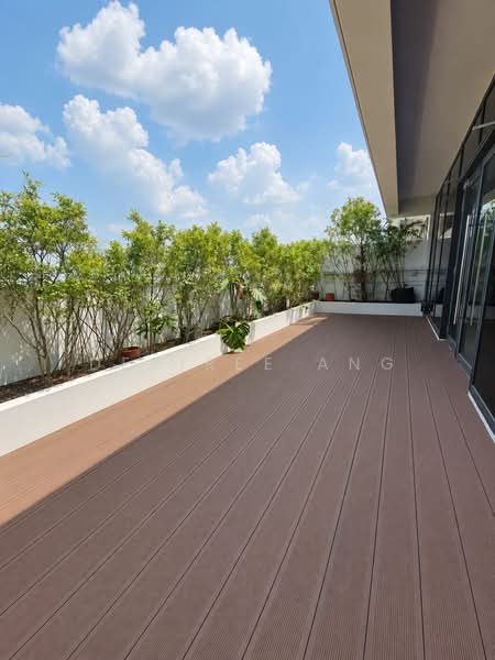 Novelty BizCentre, 18 Howard Road, 1,656 sqft, Light Industrial (B1) For Rent, by Desiree Ang, 500243415 - CommercialGuru.com.sg