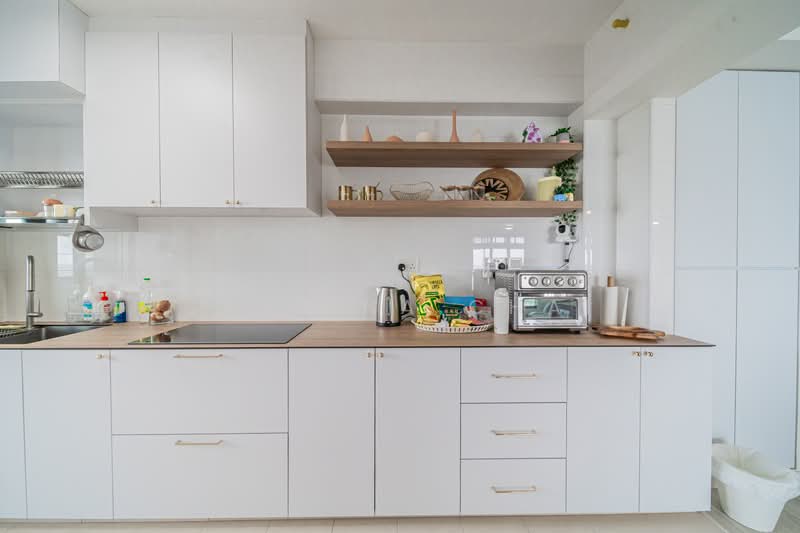 415D Northshore Drive, 415D Northshore Drive, 3 Bedrooms, 1,011 sqft, HDB Flat For Sale, by Sabrina Chai, 500243430 - Kitchen - PropertyGuru.com.sg