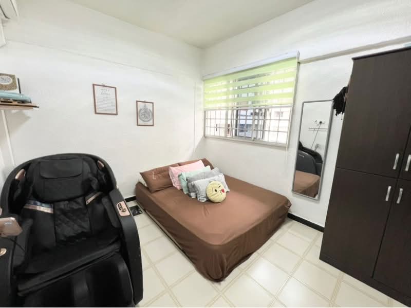 145 Bukit Batok Street 11, 145 145, Dairy Farm / Bukit Panjang / Choa Chu Kang, 3 Bedrooms, 1,001 sqft, HDB Flat For Sale, by Celine Kam, 500243437 - PropertyGuru.com.sg