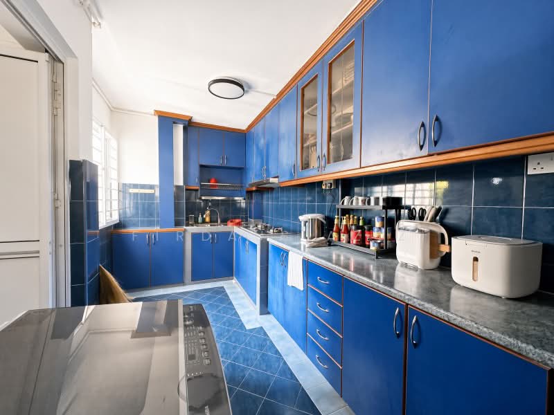 798 Yishun Ring Road, 798 Yishun Ring Road, Sembawang / Yishun, 3 Bedrooms, 1,323 sqft, HDB Flat For Sale, by Firdaus Aziz, 500243440 - Kitchen - PropertyGuru.com.sg