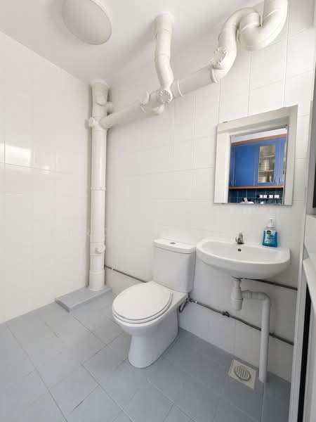798 Yishun Ring Road, 798 Yishun Ring Road, Sembawang / Yishun, 3 Bedrooms, 1,323 sqft, HDB Flat For Sale, by Firdaus Aziz, 500243440 - Bathroom - PropertyGuru.com.sg
