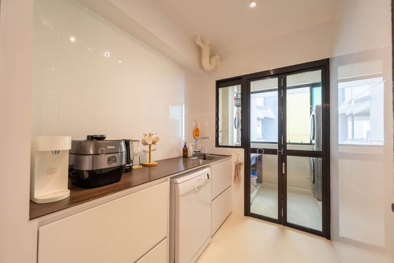 415B Northshore Drive, 415B Northshore Drive, Hougang / Punggol / Sengkang, 3 Bedrooms, 1,012 sqft, HDB Flat For Sale, by Charlie Goh, 500243443 - Kitchen - PropertyGuru.com.sg
