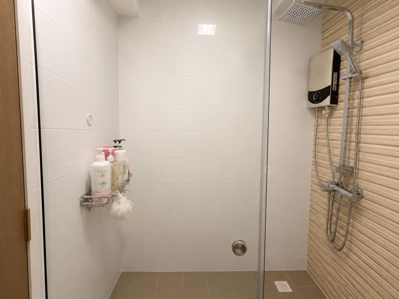 441B Bukit Batok West Avenue 8, 441B Bukit Batok West Avenue 8, Dairy Farm / Bukit Panjang / Choa Chu Kang, 3 Bedrooms, 990 sqft, HDB Flat For Sale, by Marcus Ng, 500243449 - Bathroom - PropertyGuru.com.sg