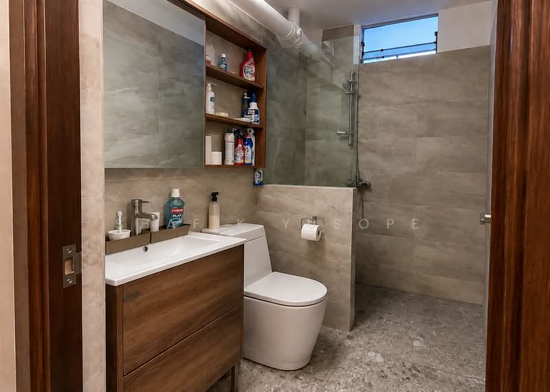 940 Hougang Street 92, 940 Hougang Street 92, 3 Bedrooms, 1,518 sqft, HDB Flat For Sale, by Shafik Yusope, 500243453 - Bathroom - PropertyGuru.com.sg