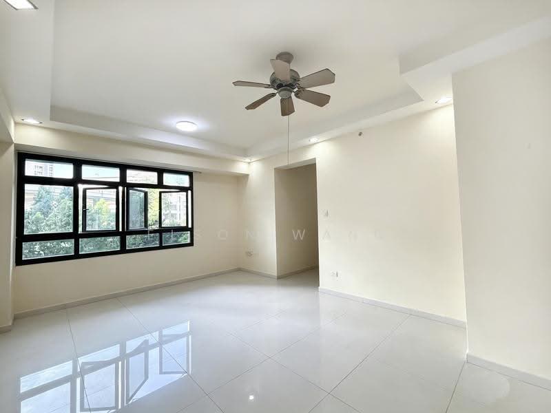 108C Mcnair Road, 108C Mcnair Road, Balestier / Toa Payoh, 3 Bedrooms, 926 sqft, HDB Flat For Sale, by Elson Wang, 500243457 - Living Room - PropertyGuru.com.sg