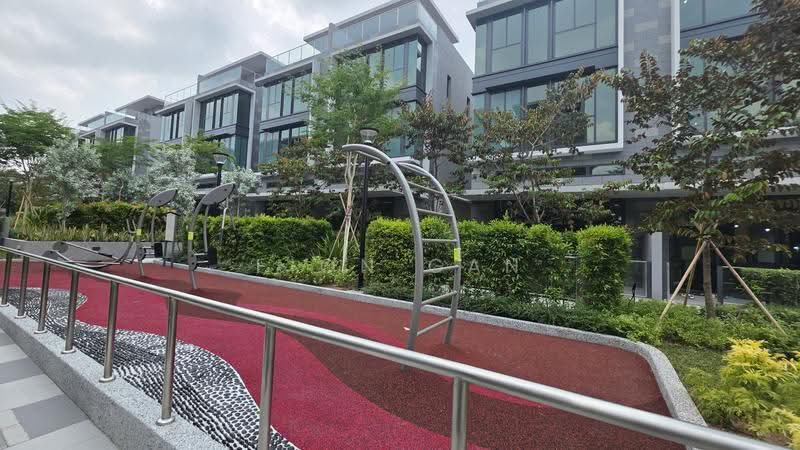 Belgravia Ace, 100 Belgravia Drive, 5 Bedrooms, 3,929 sqft, Semi-Detached House For Sale, by Fion Gan, 500243464 - PropertyGuru.com.sg