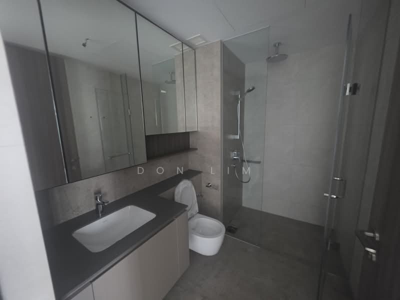 Norwood Grand, 2 Champions Way, 1 Bedroom, 495 sqft, Condominium For Rent, by Don Lim, 500243472 - Bathroom - PropertyGuru.com.sg