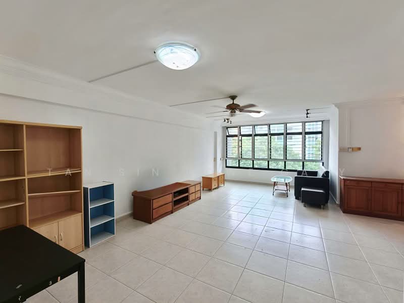 578 Woodlands Drive 16, 578 Woodlands Drive 16, 3 Bedrooms, 1,184 sqft, HDB Flat For Sale, by Tan Sin Howe Gary, 500243474 - Living Room - PropertyGuru.com.sg