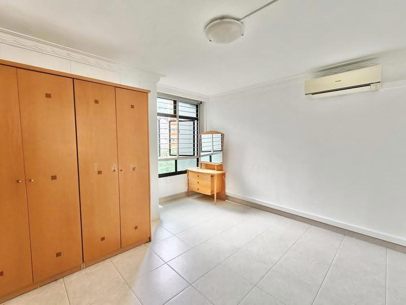 578 Woodlands Drive 16, 578 Woodlands Drive 16, 3 Bedrooms, 1,184 sqft, HDB Flat For Sale, by Tan Sin Howe Gary, 500243474 - Bedroom - PropertyGuru.com.sg