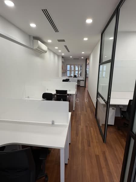 Office Space for Rent in Tras Street, Chinatown / Tanjong Pagar, 1,700 sqft, Shop / Shophouse For Rent, by Hosea Choo, 500243477 - Interior - CommercialGuru.com.sg
