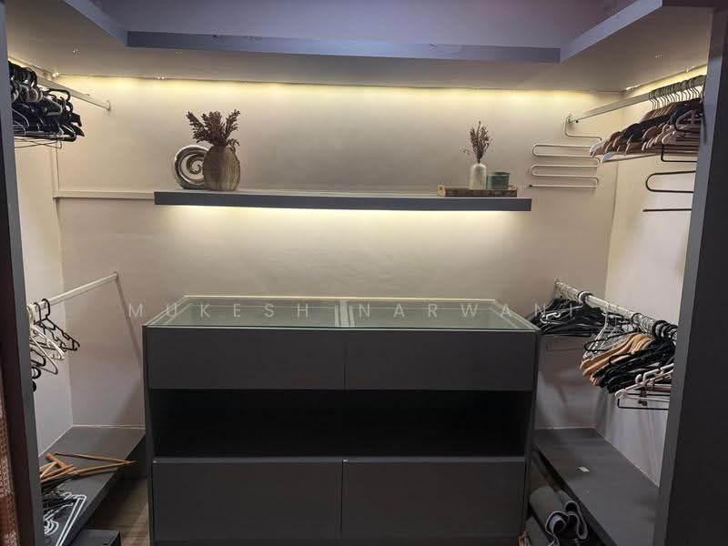236 Bishan Street 22, 236 Bishan Street 22, Ang Mo Kio / Bishan / Thomson, Room Rental, 200 sqft, HDB Flat For Rent, by Mukesh Narwani, 500243504 - Interior - PropertyGuru.com.sg