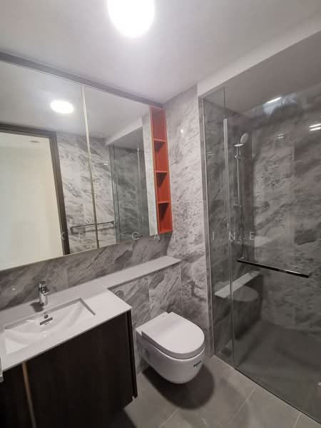 Clavon, 8 Clementi Avenue 1, 4 Bedrooms, 1,281 sqft, Condominium For Rent, by Kee Carrine, 500243509 - Bathroom - PropertyGuru.com.sg