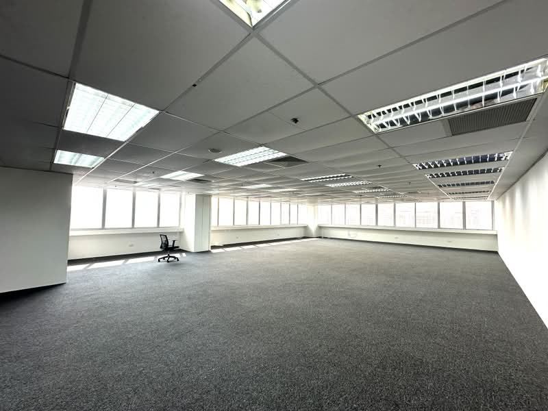 30 TOH GUAN ROAD