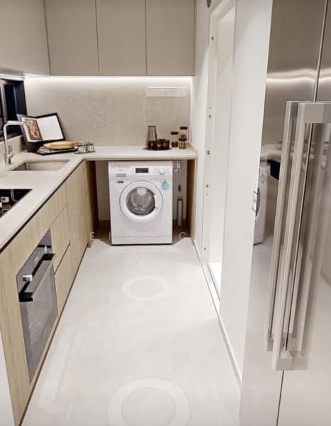 Coastal Cabana, 32 Jalan Loyang Besar, Changi Airport / Changi Village, 3 Bedrooms, 915 sqft, Executive Condominium For Sale, by Heidi Chow, 500243521 - Kitchen - PropertyGuru.com.sg