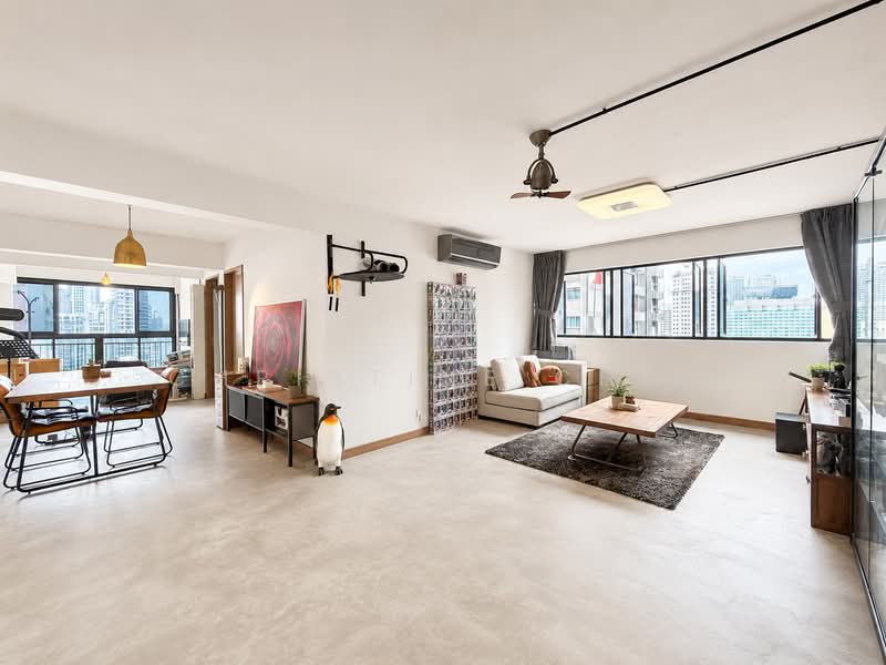 102 Jalan Dusun, 102 Jalan Dusun, 3 Bedrooms, 1,270 sqft, HDB Flat For Sale, by Christine Chin, 500243534 - Living Room - PropertyGuru.com.sg