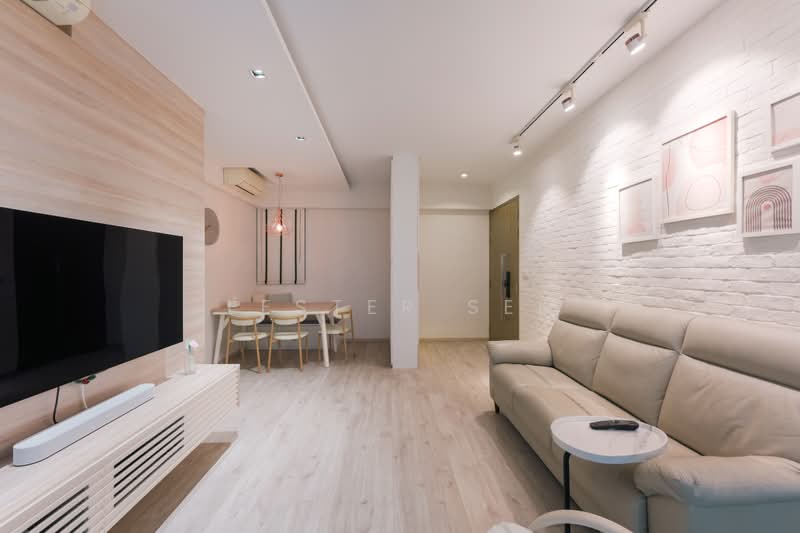 Bellewaters, 17 Anchorvale Crescent, 3 Bedrooms, 1,066 sqft, Condominium For Sale, by Lester See, 500243540 - Living Room - PropertyGuru.com.sg