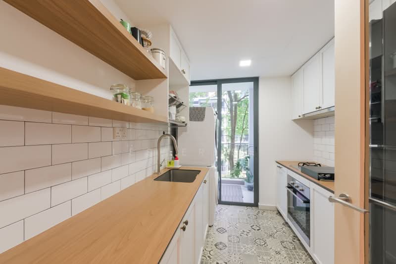 Bellewaters, 17 Anchorvale Crescent, 3 Bedrooms, 1,066 sqft, Condominium For Sale, by Lester See, 500243540 - Kitchen - PropertyGuru.com.sg