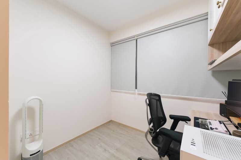 Bellewaters, 17 Anchorvale Crescent, 3 Bedrooms, 1,066 sqft, Condominium For Sale, by Lester See, 500243540 - Study - PropertyGuru.com.sg