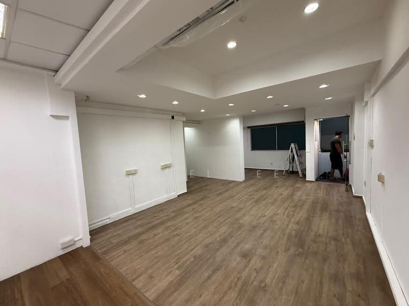 Textile Centre, 200 Jalan Sultan, Beach Road / Bugis / Rochor, 883 sqft, Office For Rent, by Daniel Jee, 500243542 - Interior - CommercialGuru.com.sg