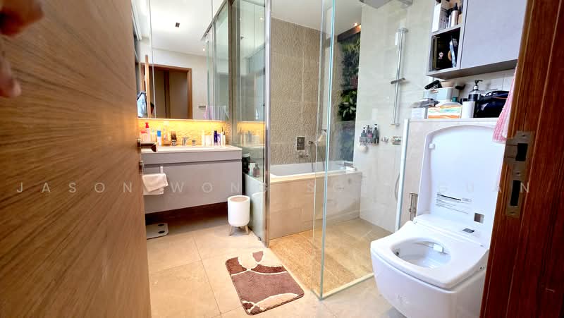 Seahill, West Coast Crescent, 5 Bedrooms, 3,832 sqft, Town House For Sale, by Jason Wong Soon Guan, 500243548 - Bathroom - PropertyGuru.com.sg