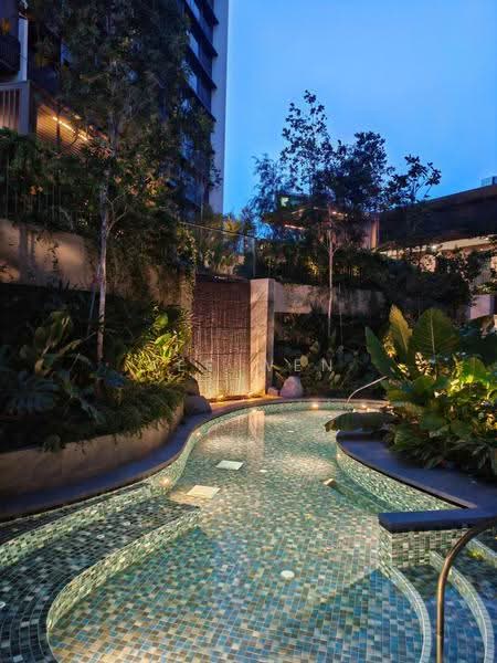 Piccadilly Grand, 5 Northumberland Road, 3 Bedrooms, 1,076 sqft, Condominium For Sale, by Yee Wen, 500243552 - Pool - PropertyGuru.com.sg