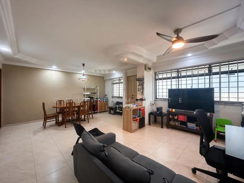 745 Woodlands Circle, 745 Woodlands Circle, 3 Bedrooms, 1,098 sqft, HDB Flat For Sale, by KEE PENG HAR, 500243555 - Living Room - PropertyGuru.com.sg