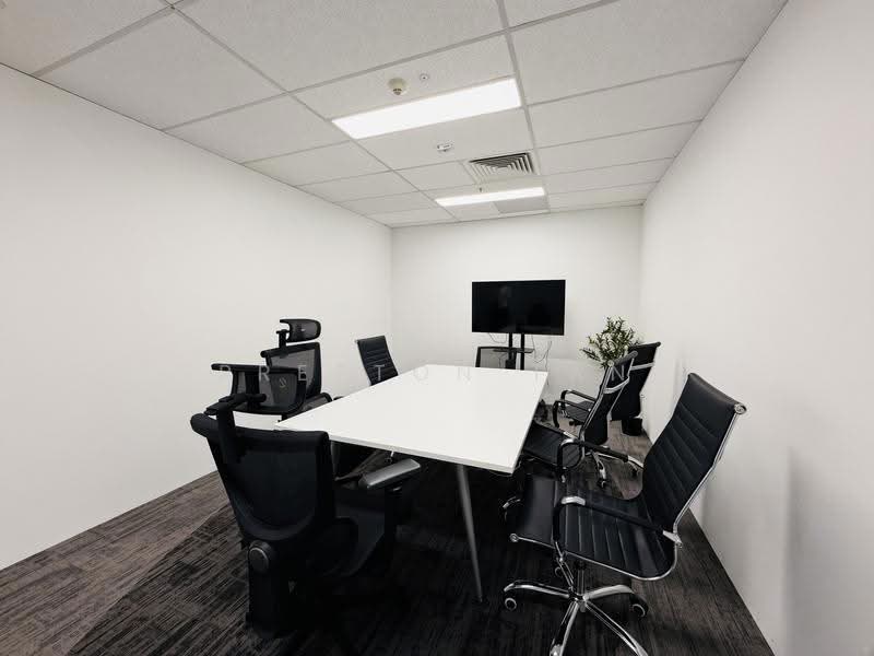 Ocbc Centre, 65 Chulia Street, 2,174 sqft, Office For Rent, by Preston Tan, 500243568 - Interior - CommercialGuru.com.sg