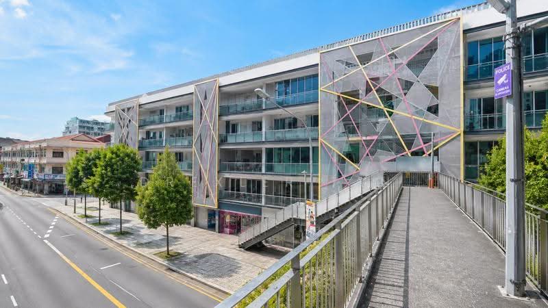 Le Regal, 340 Geylang Road, Eunos / Geylang / Paya Lebar, 108 sqft, Shop / Shophouse For Sale, by Drexler Tan, 500243578 - Exterior - Day - CommercialGuru.com.sg
