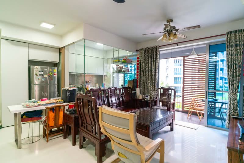 Q Bay Residences, 9 Tampines Street 86, 3 Bedrooms, 1,119 sqft, Condominium For Rent, by Mark Yeo (杨复中), 500243584 - Living Room - PropertyGuru.com.sg