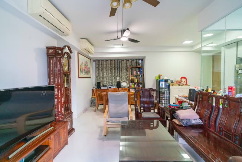 Q Bay Residences, 9 Tampines Street 86, 3 Bedrooms, 1,119 sqft, Condominium For Rent, by Mark Yeo (杨复中), 500243584 - Living Room - PropertyGuru.com.sg