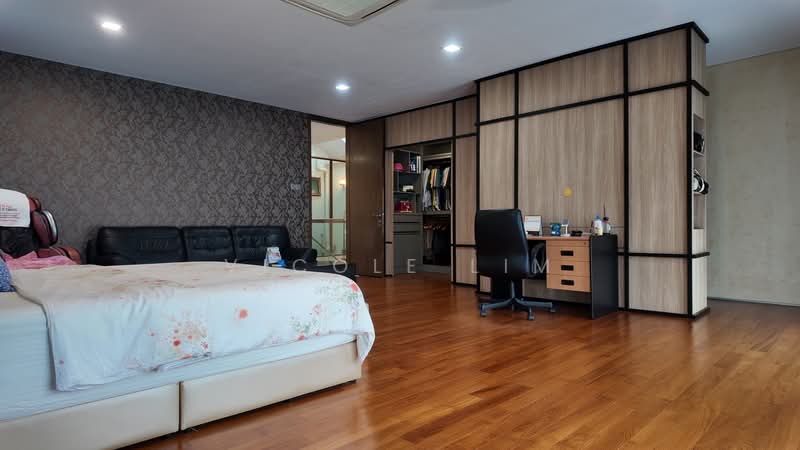 Surin Gardens, Surin Avenue, 5 Bedrooms, 6,433 sqft, Semi-Detached House For Sale, by Vicole Lim, 500243585 - Bedroom - PropertyGuru.com.sg