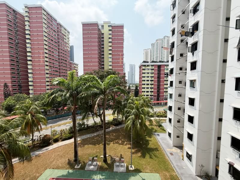 154 Mei Ling Street, 154 Mei Ling Street, 2 Bedrooms, 721 sqft, HDB Flat For Sale, by Albert Peh, 500243590 - Exterior - PropertyGuru.com.sg