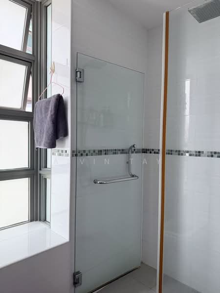The Quintet, 44 Choa Chu Kang Street 64, Room Rental, 200 sqft, Condominium For Rent, by Alvin Tay, 500243592 - Bathroom - PropertyGuru.com.sg