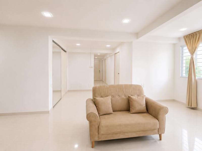154 Gangsa Road, 154 Gangsa Road, 4 Bedrooms, 1,302 sqft, HDB Flat For Sale, by Cherlyn Tan, 500243603 - Living Room - PropertyGuru.com.sg