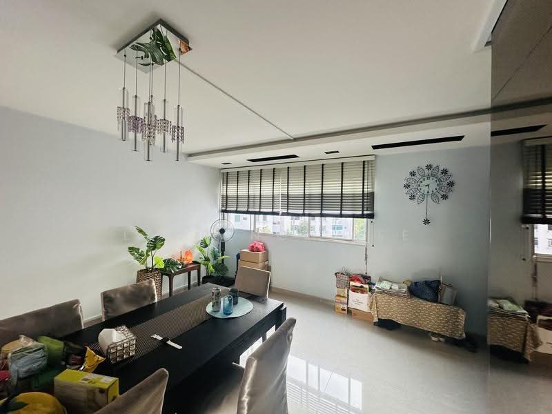 148 Simei Street 1, 148 Simei Street 1, 3 Bedrooms, 1,324 sqft, HDB Flat For Sale, by Lawrence Wee, 500243604 - Dining Room - PropertyGuru.com.sg