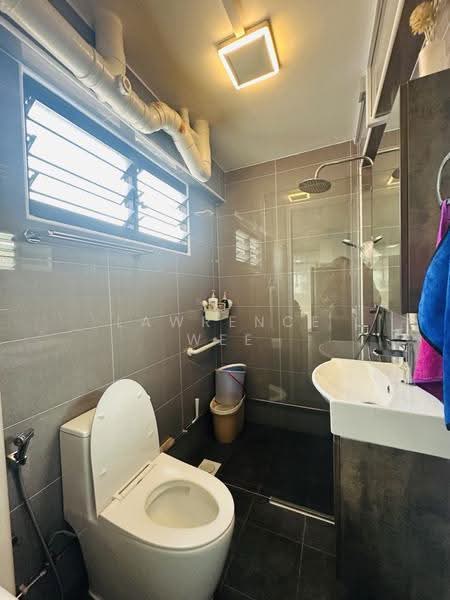 148 Simei Street 1, 148 Simei Street 1, 3 Bedrooms, 1,324 sqft, HDB Flat For Sale, by Lawrence Wee, 500243604 - Bathroom - PropertyGuru.com.sg