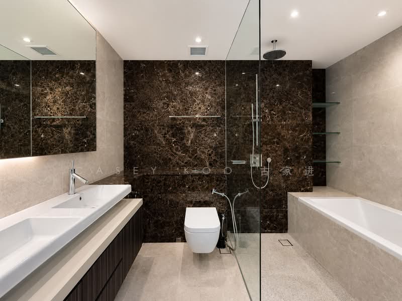 Greenwood Mews, 271 Greenwood Avenue, Newton / Novena, 5 Bedrooms, 3,154 sqft, Cluster House For Sale, by Casey Koo 古家进, 500243606 - Bathroom - PropertyGuru.com.sg