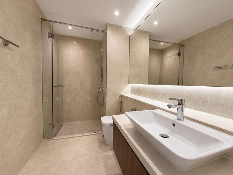 Greenwood Mews, 271 Greenwood Avenue, Newton / Novena, 5 Bedrooms, 3,154 sqft, Cluster House For Sale, by Casey Koo 古家进, 500243606 - Bathroom - PropertyGuru.com.sg