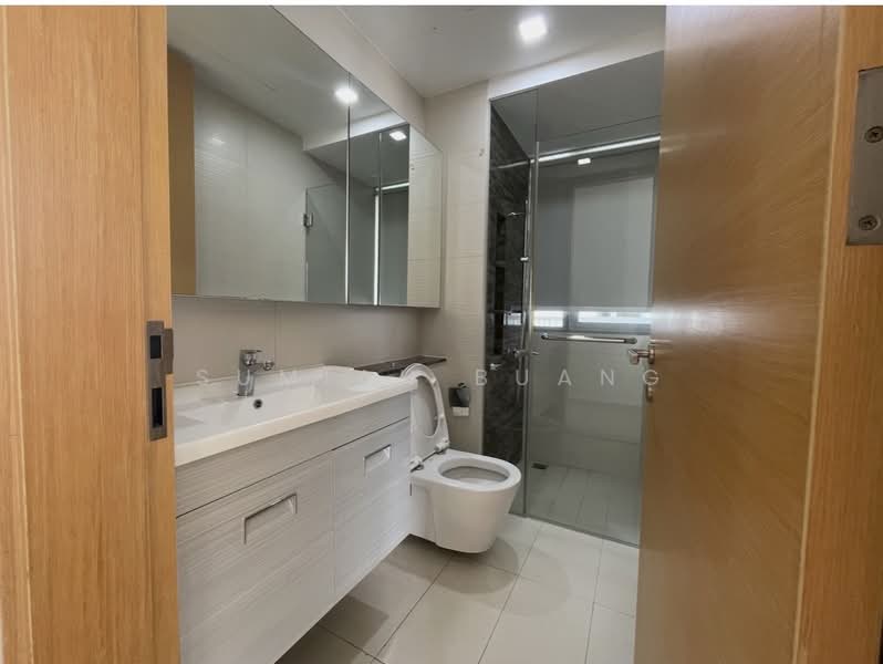 The Scala @ Lorong Chuan, 138 Serangoon Avenue 3, 2 Bedrooms, 904 sqft, Condominium For Rent, by Sumiah Buang, 500243609 - Bathroom - PropertyGuru.com.sg
