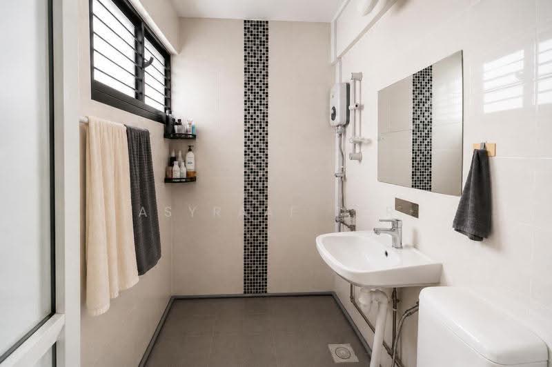 171 Bedok South Road, 171 Bedok South Road, Bedok / Upper East Coast, 3 Bedrooms, 904 sqft, HDB Flat For Sale, by Asyraaf TCR, 500243613 - Bathroom - PropertyGuru.com.sg