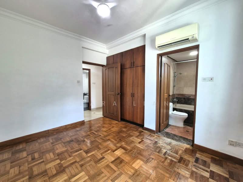 Spring Grove, 53 Grange Road, 3 Bedrooms, 1,335 sqft, Condominium For Sale, by Clara Lian, 500243620 - Bedroom - PropertyGuru.com.sg