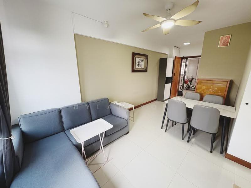 672A Edgefield Plains, 672A Edgefield Plains, 2 Bedrooms, 700 sqft, HDB Flat For Rent, by Dylan Poh, 500243624 - Living Room - PropertyGuru.com.sg