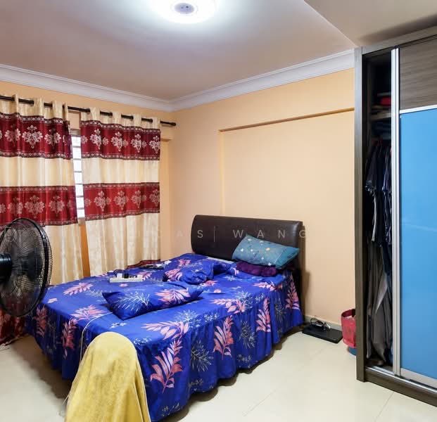 559 Jurong West Street 42, 559 Jurong West Street 42, 3 Bedrooms, 1,475 sqft, HDB Flat For Rent, by Lucas Wang, 500243630 - Bedroom - PropertyGuru.com.sg